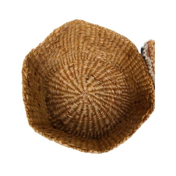 Vtg handmade Shell covered beach Wicker Woven Lace trim Stash Box Basket 6" - Picture 6 of 9